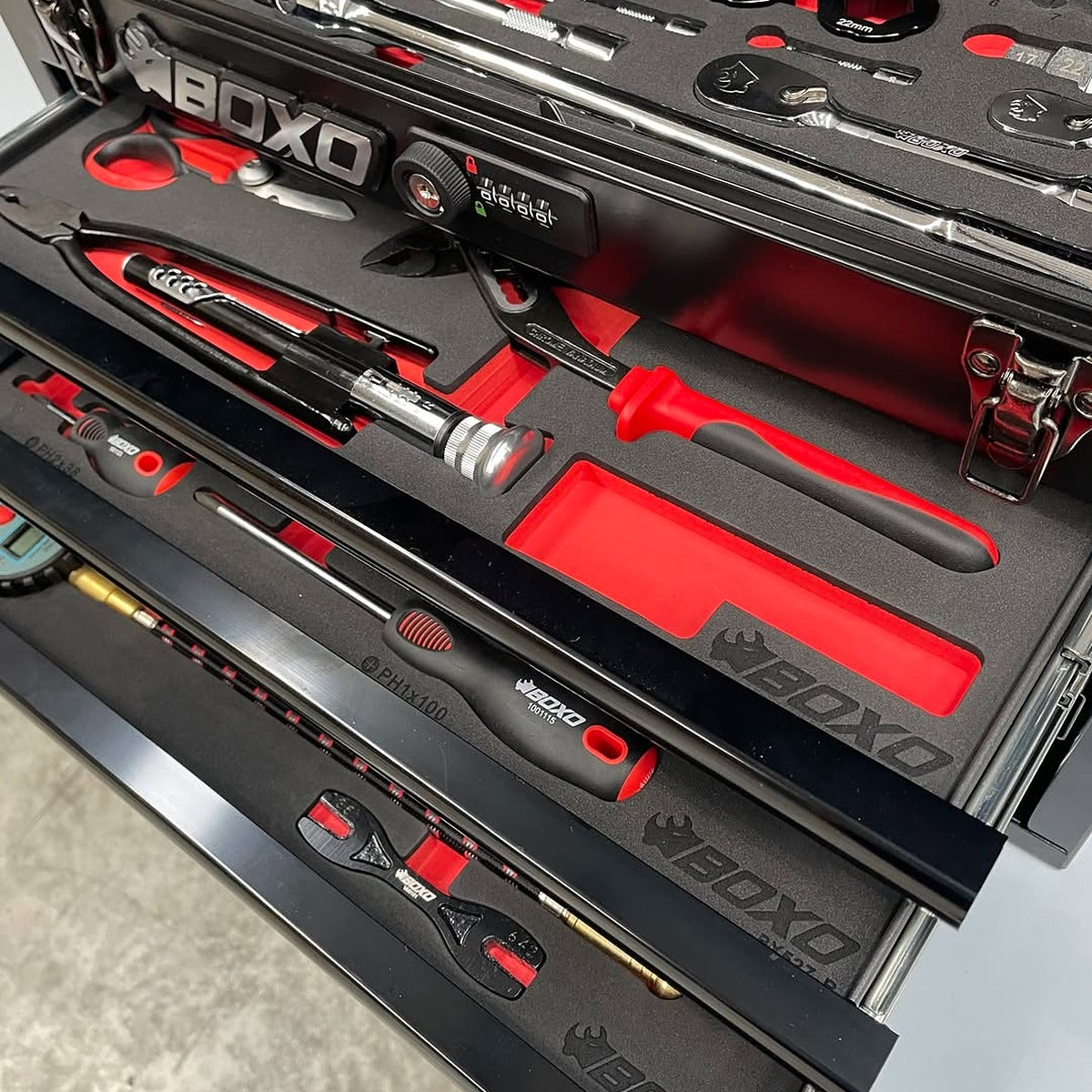 Gear Up: The Boxo MotoBox 103-Piece Hand Carry Tool Box Is Essential for Every Kiwi