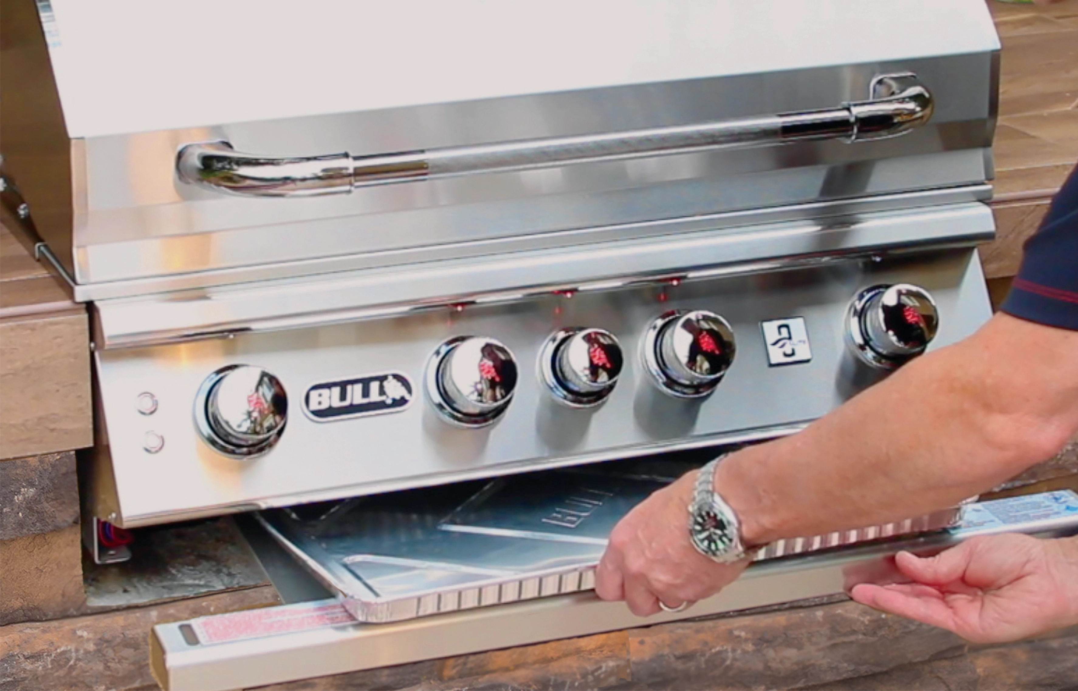 Brahma 97cm Grill Grease Tray Liner - 12 pcs per box - Image 2