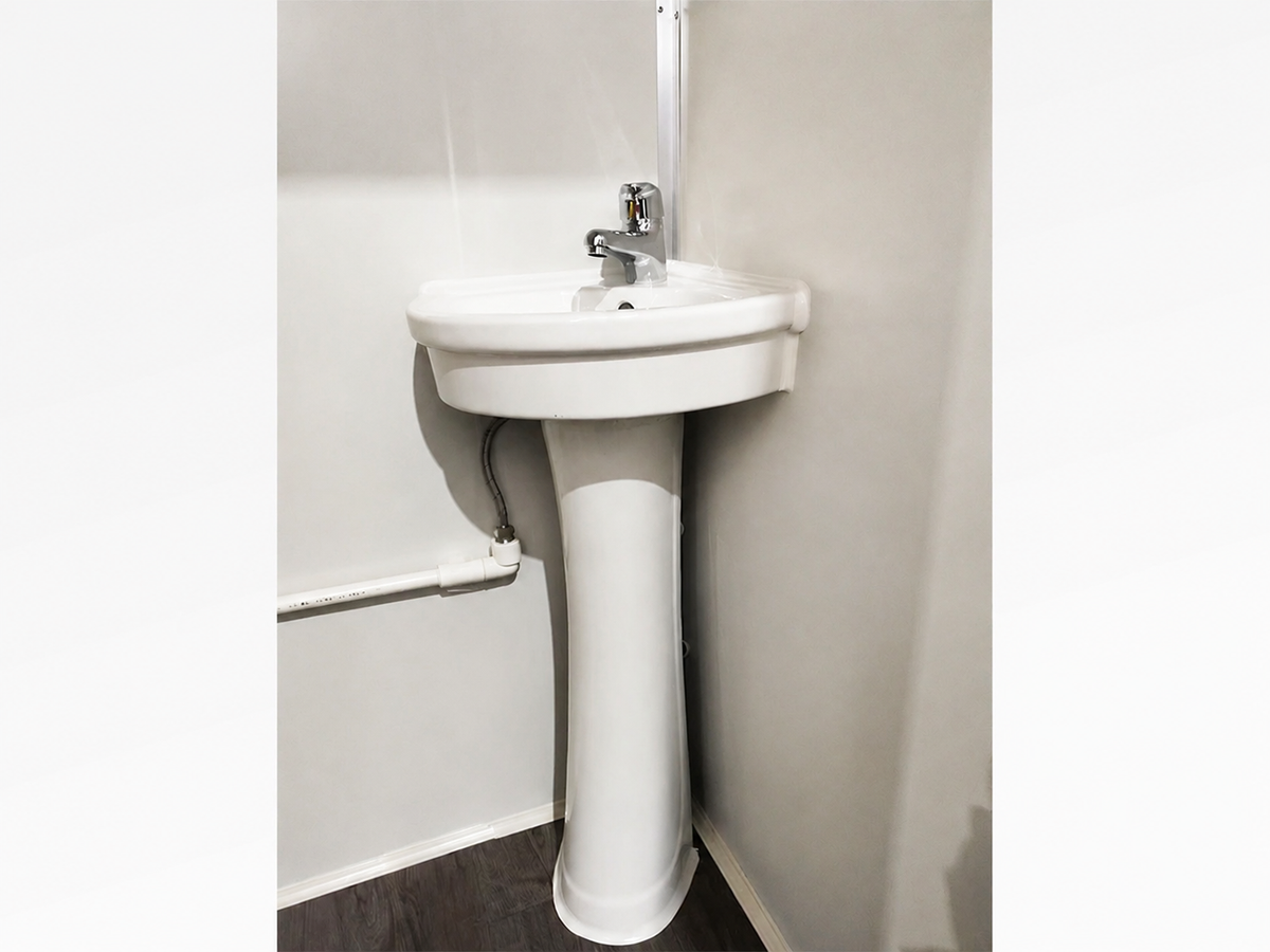 Pedestal Basin Close-Up