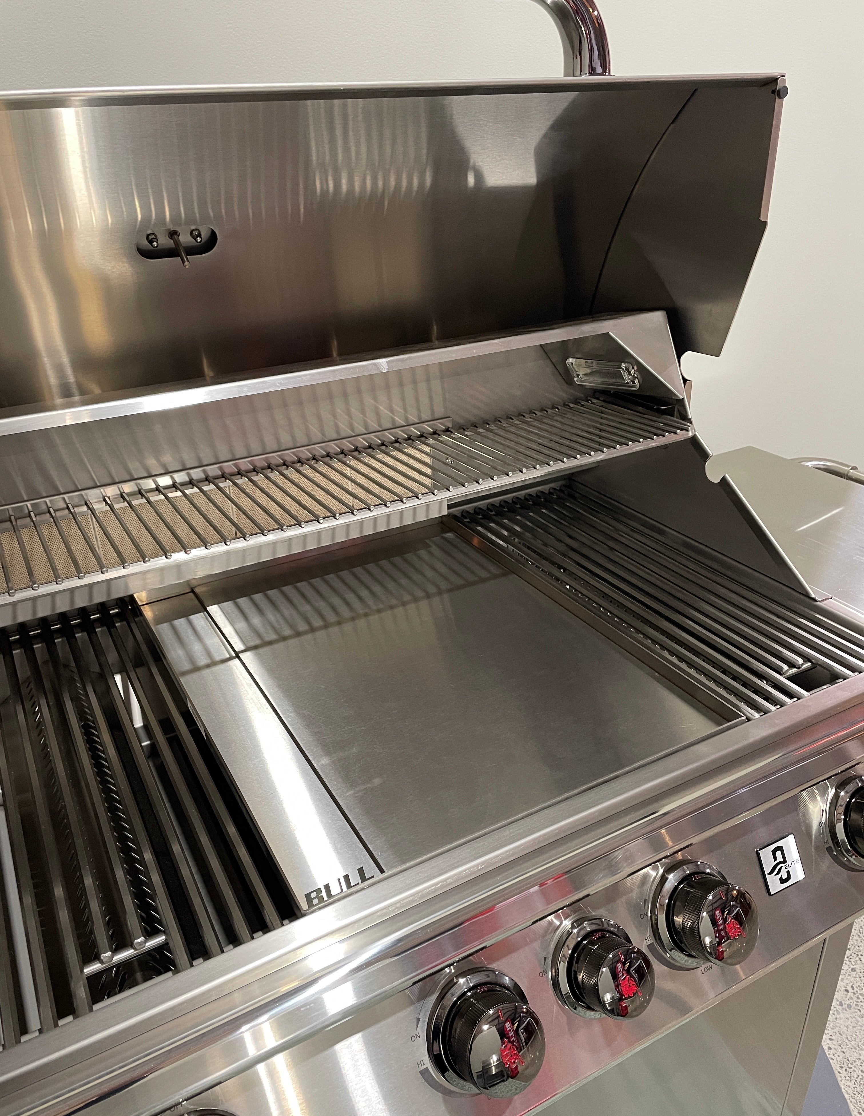 Slide-In Removable Griddle - Image 2